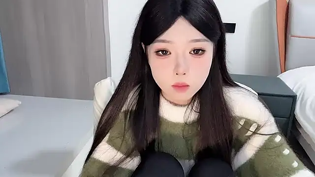 Q-ing online show from January 2025 01:46:01 PM