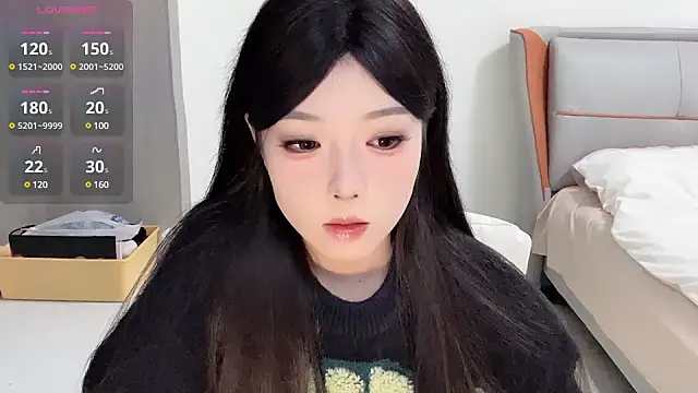 Q-ing online show from January 2025 12:56:01 PM