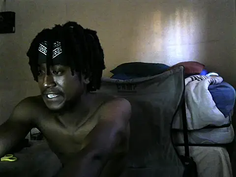 Snapshot of Hentaii001 chatting on December 2024 04:34:02 AM Hentaii001 online show from December 2024 04:34:02 AM