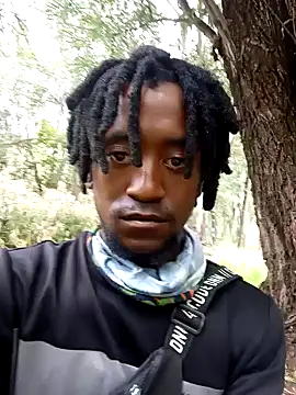 Snapshot of Hentaii001 chatting on December 2024 11:23:02 AM Hentaii001 online show from December 2024 11:23:02 AM