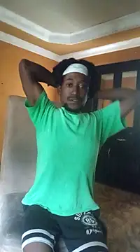 Snapshot of Hentaii001 chatting on March 2025 05:12:02 AM Hentaii001 online show from March 2025 05:12:02 AM