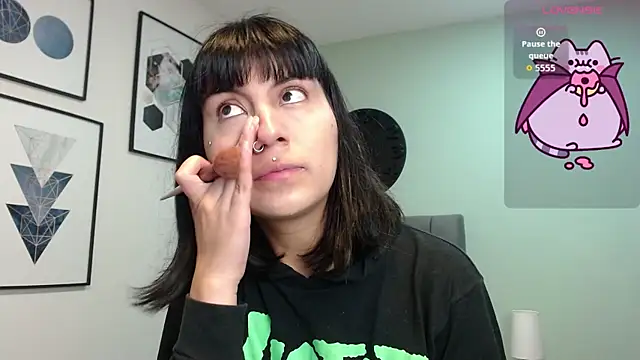 Snapshot of amy_adams1 chatting on November 2025 04:35:02 AM amy adams1 online show from November 2025 04:35:02 AM