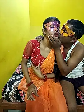 Snapshot of Rashili_Riya chatting on September 2025 06:59:02 AM Rashili Riya online show from September 2025 06:59:02 AM