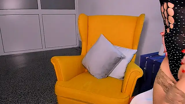 Nora Adamss online show from February 2025 04:04:01 AM