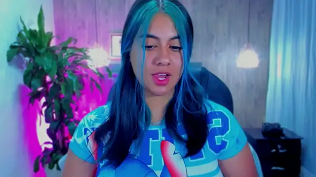 Xisu  online show from December 2024 10:24:01 AM