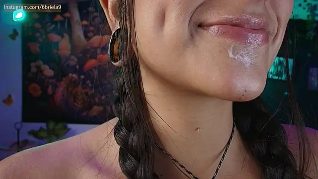 6Briela9  online show from March 2026 05:18:01 AM