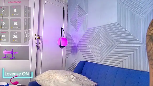 danika mori1 online show from November 2025 07:03:01 PM