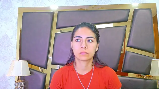 Snapshot of NicoleEsposito chatting on November 2025 12:56:01 PM NicoleEsposito online show from November 2025 12:56:01 PM