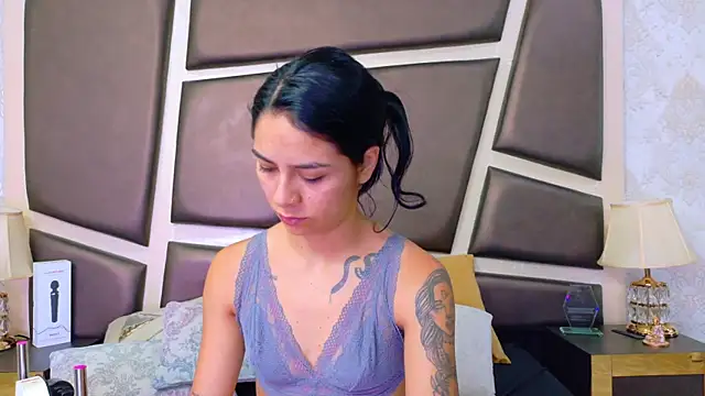 Snapshot of NicoleEsposito chatting on July 2026 12:54:02 PM NicoleEsposito online show from July 2026 12:54:02 PM