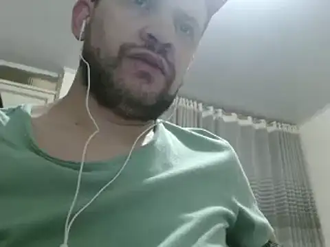 camiloking1720 online show from December 2024 12:56:02 PM