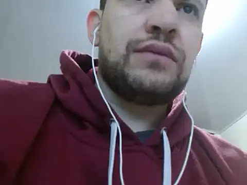 camiloking1720 online show from February 2025 02:36:01 PM