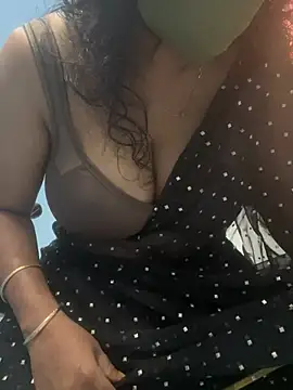 Snapshot of sajeetha chatting on January 2025 07:38:02 AM sajeetha online show from January 2025 07:38:02 AM