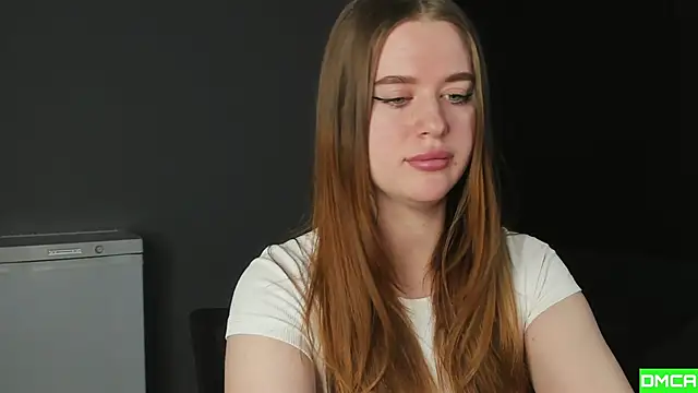 Pinku kitsune online show from December 2025 12:40:02 AM