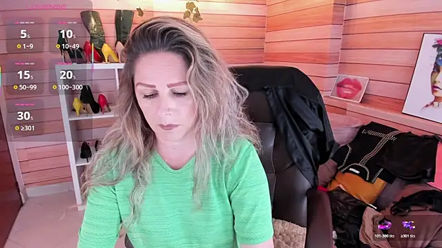 Victoria collins 1 online show from December 2025 12:34:02 PM