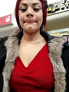 Snapshot of IamAlana_ chatting on March 2025 08:32:01 PM IamAlana online show from March 2025 08:32:01 PM