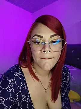 IamAlana  online show from November 2025 06:04:02 PM