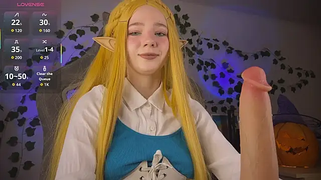 Snapshot of mariel_a_gold chatting on October 2025 11:20:02 AM mariel a gold online show from October 2025 11:20:02 AM