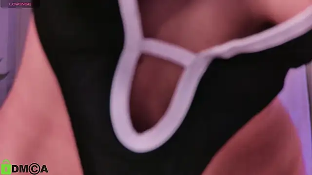 Snapshot of AllenaMoon chatting on November 2025 08:52:02 PM AllenaMoon online show from November 2025 08:52:02 PM