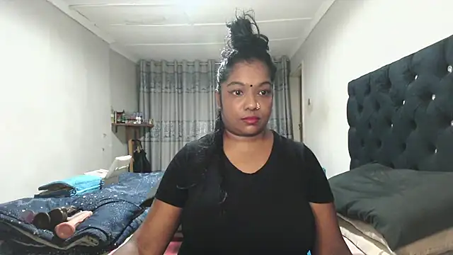 Indianmayaxoxo online show from March 2026 04:45:01 PM