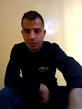 Snapshot of Bisex_activ19 chatting on December 2024 01:22:02 PM Bisex activ19 online show from December 2024 01:22:02 PM