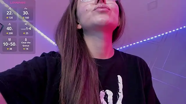 Ich Bin Julia online show from February 2025 03:20:02 PM