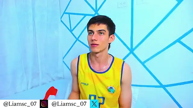 liam scott77 online show from December 2025 08:14:02 PM