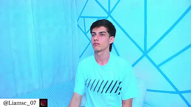 liam scott77 online show from March 2026 10:27:01 PM