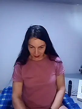 renata hot1 online show from February 2026 07:01:02 PM