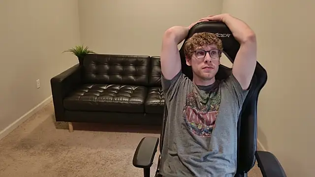 BlueEyedTallGuy94 online show from September 2025 01:17:02 AM