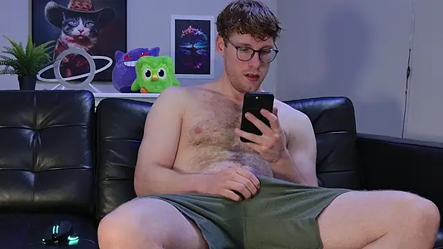 BlueEyedTallGuy94 online show from October 2025 02:45:02 AM