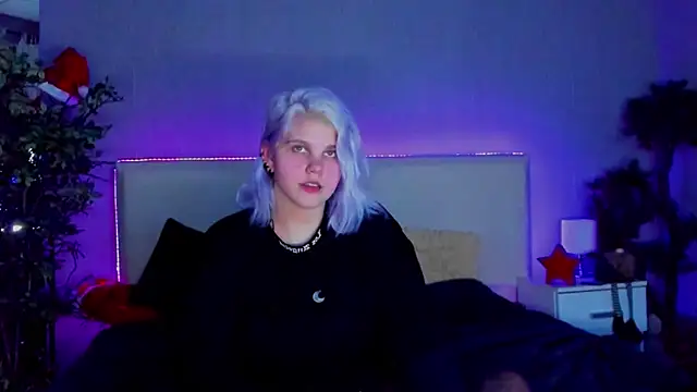 JoannLowe online show from January 2025 12:09:02 AM