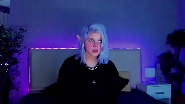 JoannLowe online show from January 2025 12:26:02 AM