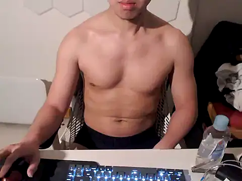 TheDarkPrix online show from December 2025 05:00:01 PM