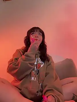 Snapshot of Ashley_Chriss chatting on December 2024 05:01:01 AM Ashley Chriss online show from December 2024 05:01:01 AM