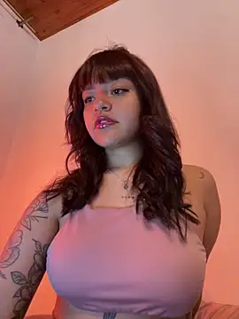 Snapshot of Ashley_Chriss chatting on December 2024 01:13:01 AM Ashley Chriss online show from December 2024 01:13:01 AM