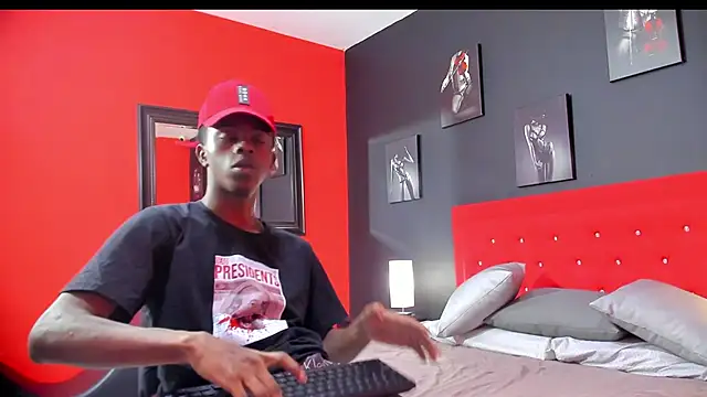 OraineBarrett online show from February 2025 08:03:02 PM