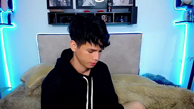 Tayson Rivers online show from December 2024 09:39:02 AM