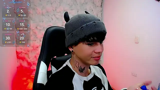 Tayson Rivers online show from October 2025 01:57:01 AM