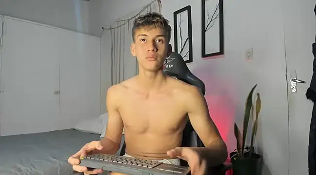 miguel hz online show from February 2025 12:42:01 AM