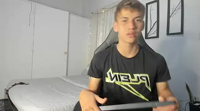 miguel hz online show from February 2025 09:35:02 PM