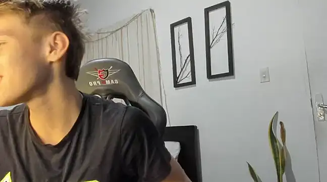 miguel hz online show from February 2025 10:42:01 PM