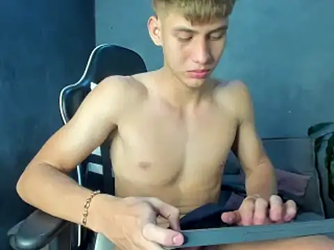 miguel hz online show from March 2025 12:42:02 AM