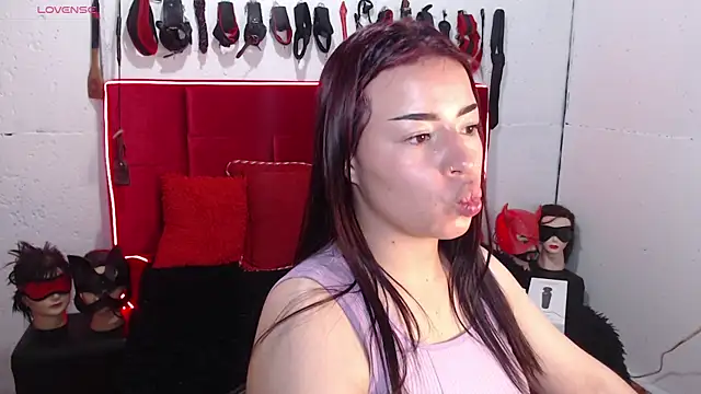 Marian Ran online show from November 2025 12:11:02 AM