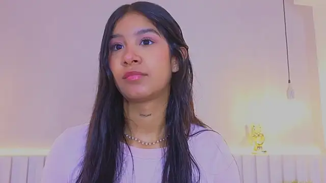 Snapshot of Aida_moreno chatting on September 2025 11:37:02 AM Aida moreno online show from September 2025 11:37:02 AM