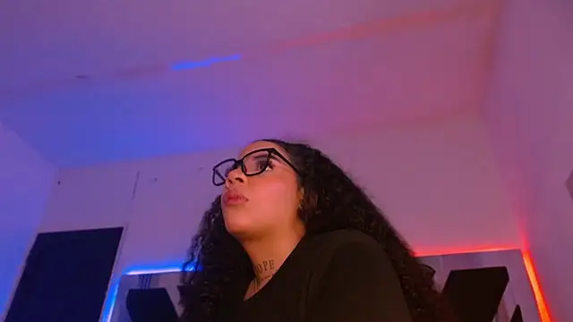 MelannyTylor online show from December 2025 12:43:02 PM