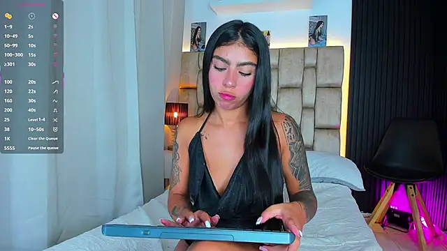 little sophie18 online show from March 2026 04:08:01 PM