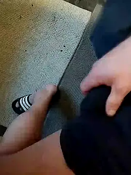 Snapshot of fabs89 chatting on November 2025 06:57:01 AM fabs89 online show from November 2025 06:57:01 AM