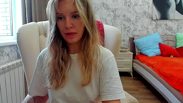 foxy blond online show from March 2026 12:38:01 AM