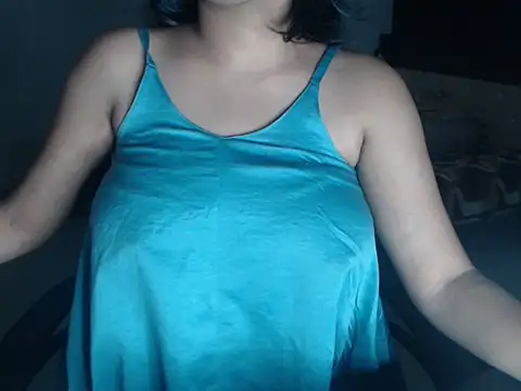Snapshot of DevilErin chatting on April 2026 02:17:02 PM DevilErin online show from April 2026 02:17:02 PM