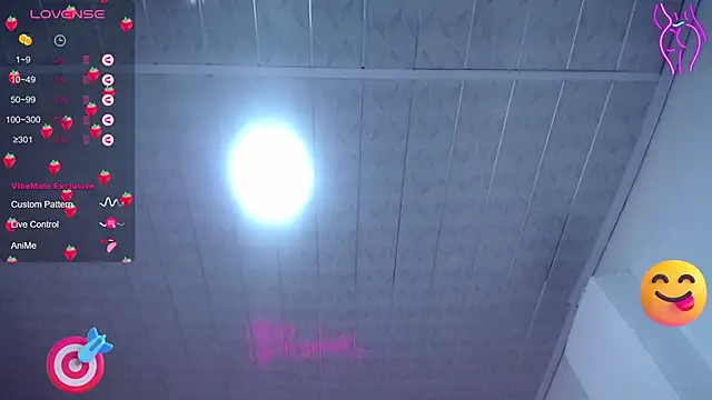 Snapshot of Valerie_b chatting on February 2025 06:12:02 AM Valerie b online show from February 2025 06:12:02 AM